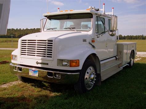 1991 Freightliner COE FLA086 Toter Truck, 644343 miles, Cummins motor . . Toter trucks for sale near me